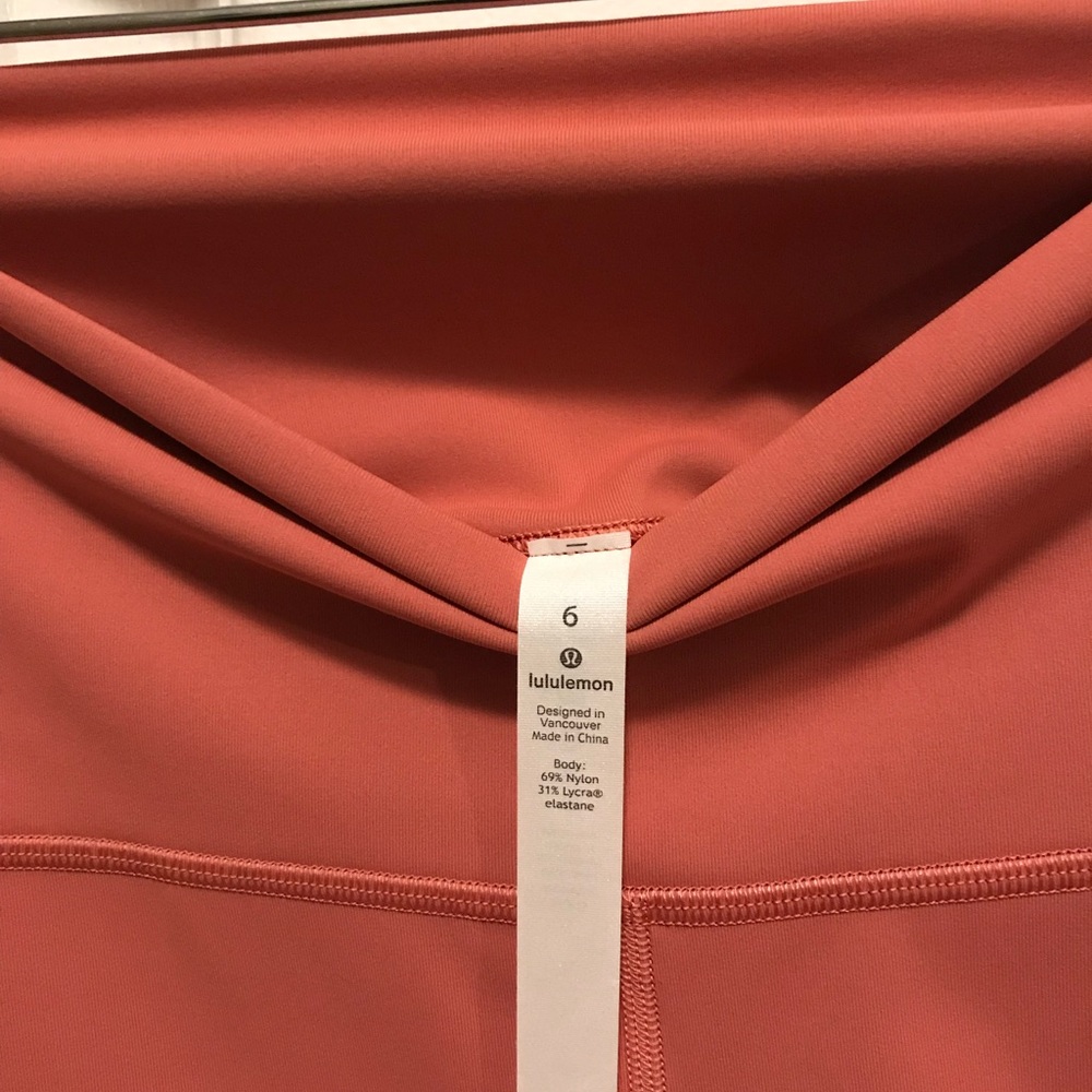 Lululemon Coral Leggings